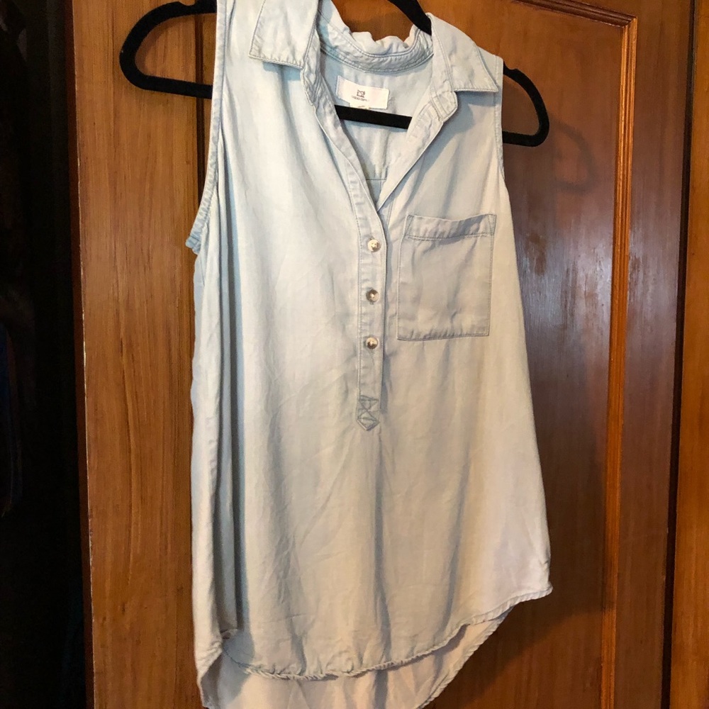Thread supply size small chambray blouse